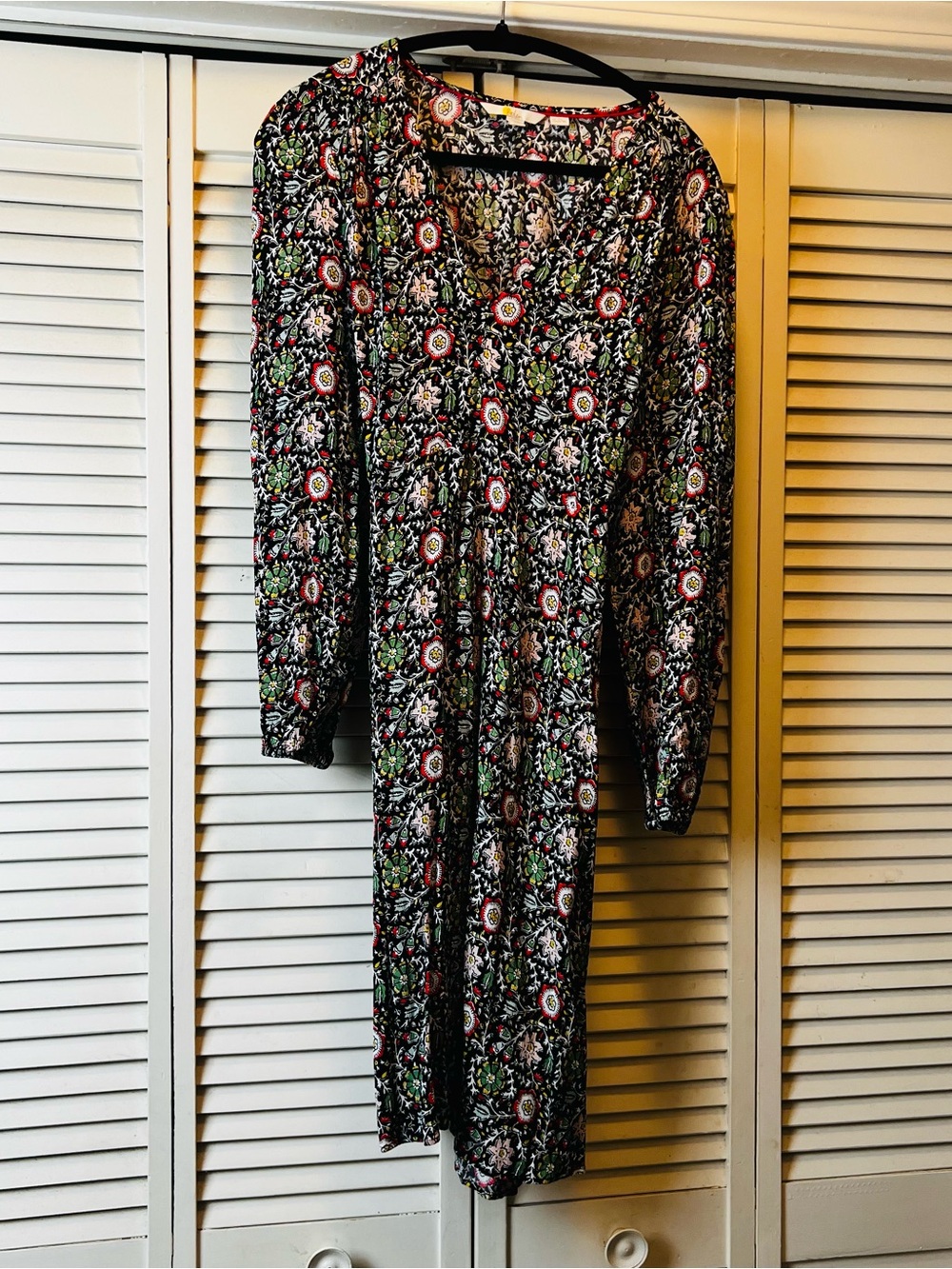 Boden Black Floral V‑Neck Long Sleeve Midi Dress with Green and Red Accents